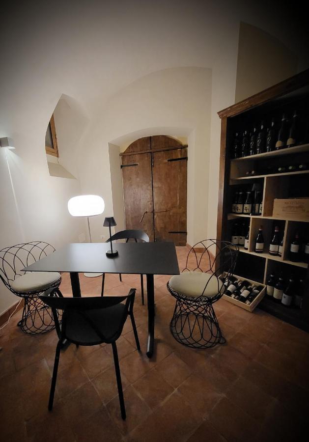 Ginevra Boutique Rooms - Palazzo Leosini - Residenze D'Epoca LʼAquila Kültér fotó