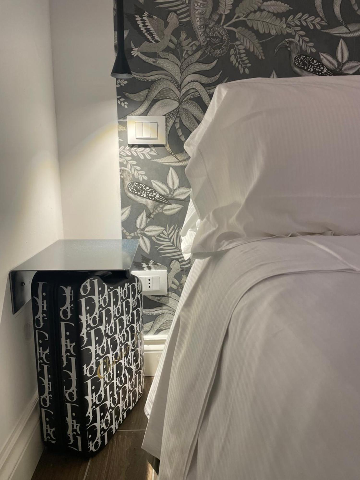 Ginevra Boutique Rooms - Palazzo Leosini - Residenze D'Epoca LʼAquila Kültér fotó