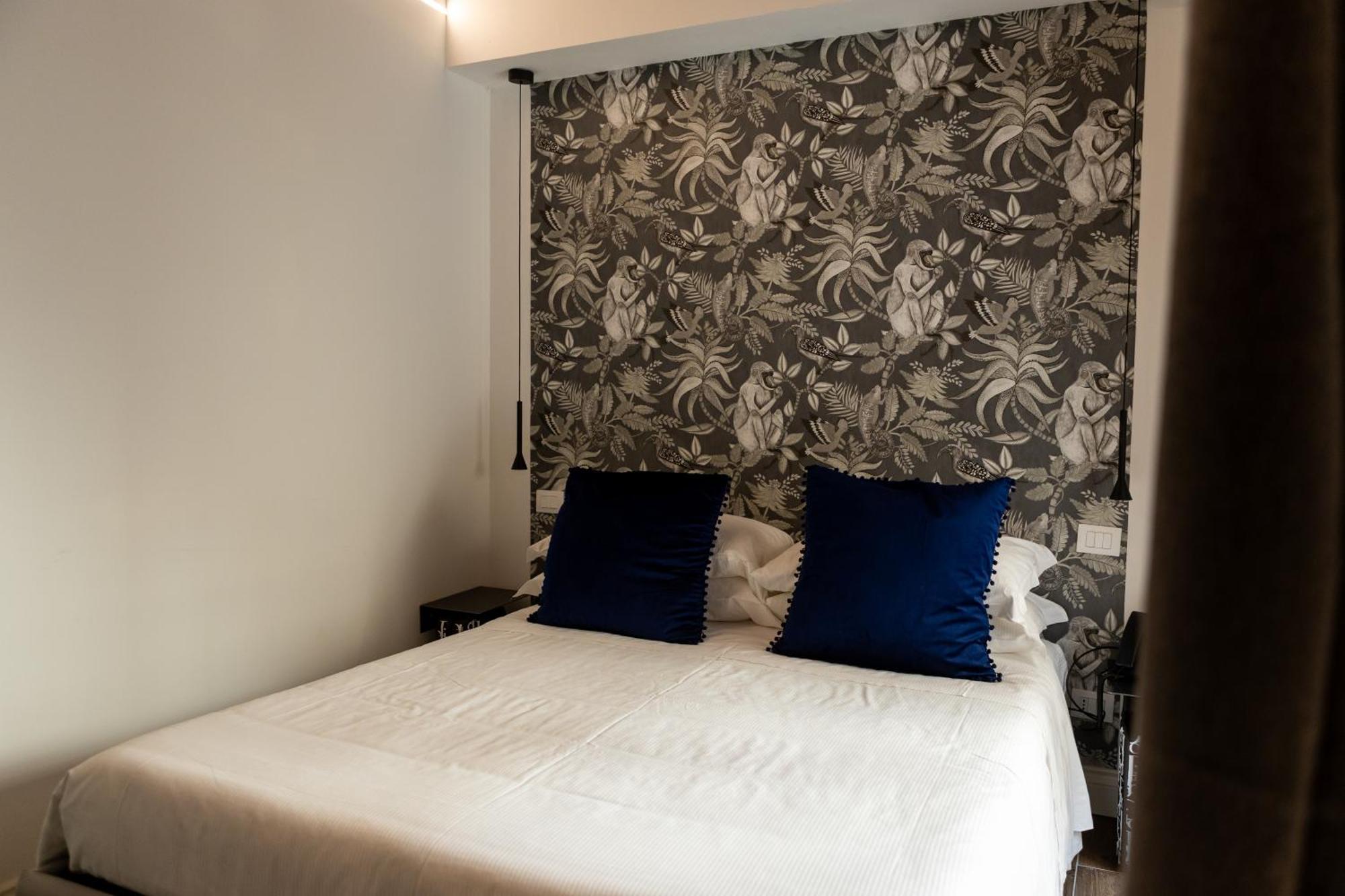 Ginevra Boutique Rooms - Palazzo Leosini - Residenze D'Epoca LʼAquila Kültér fotó