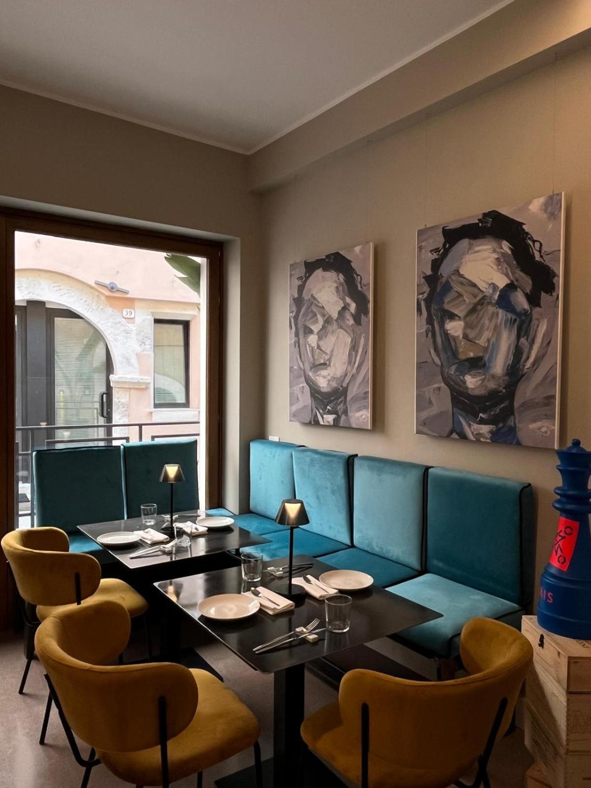 Ginevra Boutique Rooms - Palazzo Leosini - Residenze D'Epoca LʼAquila Kültér fotó